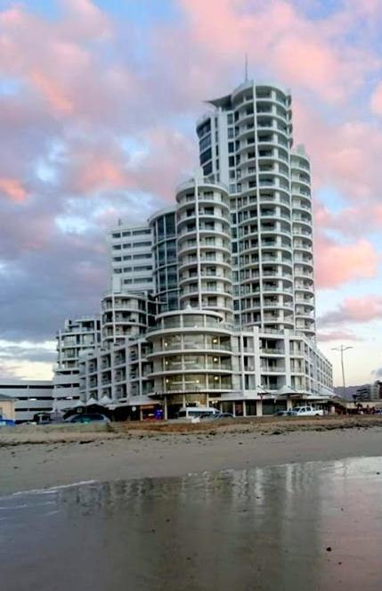 Hibernian Towers 807, Beach Road, Strand Exterior foto